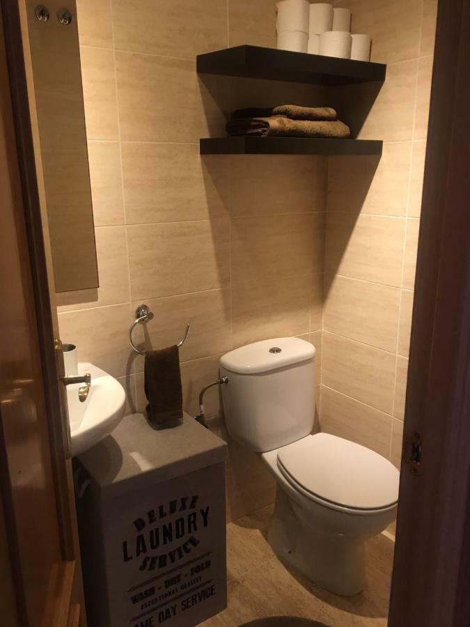 Apartamento Ezcaray Con Piscina Zorraquin Luaran gambar