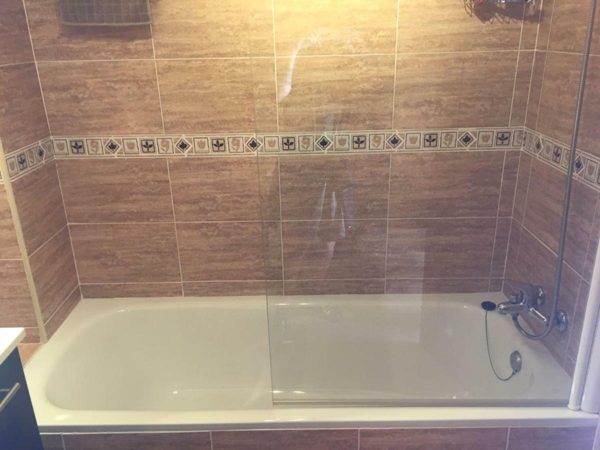 Apartamento Ezcaray Con Piscina Zorraquin Luaran gambar